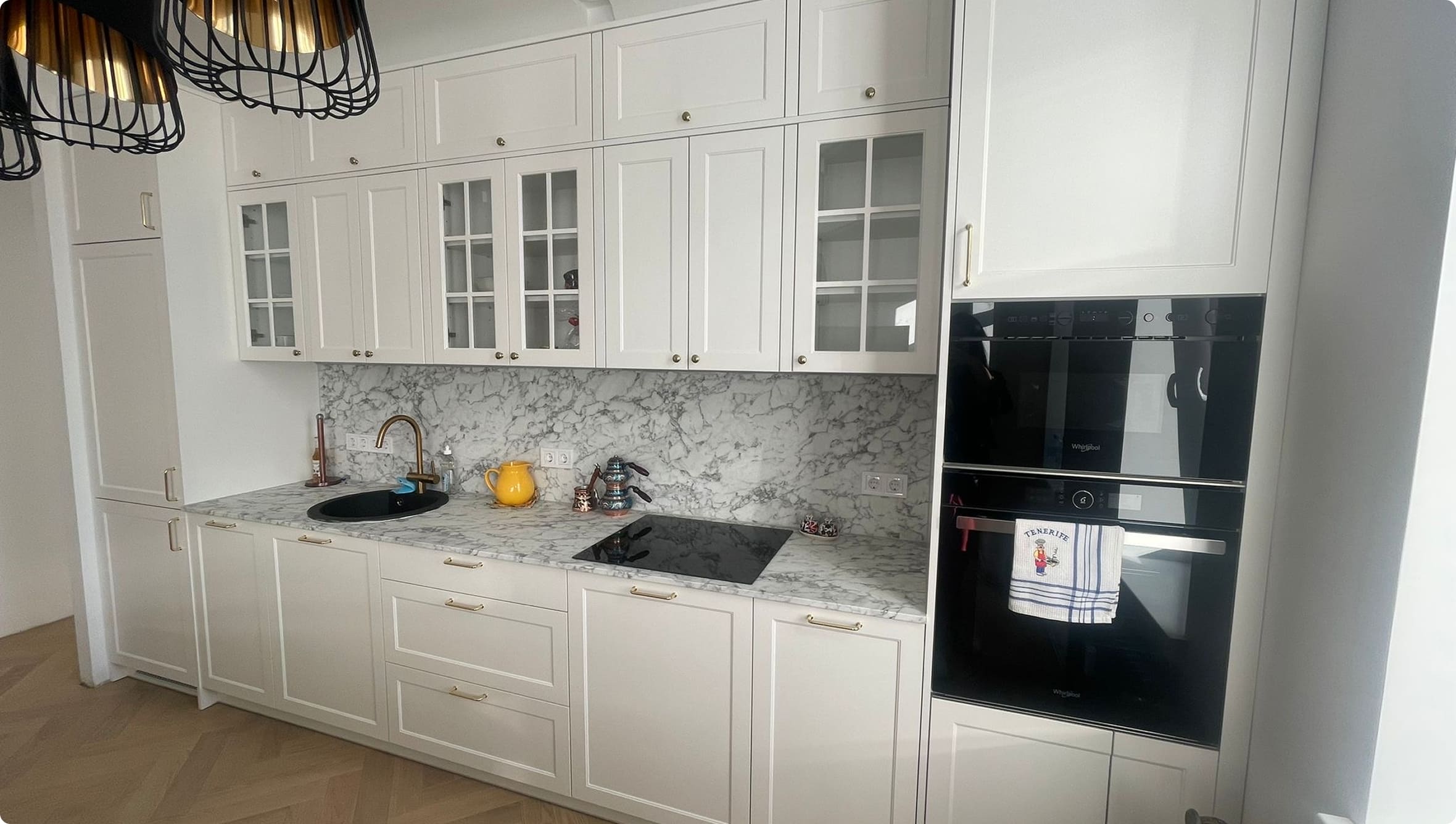 {{ images.iGWRqCYWMt.alt }}