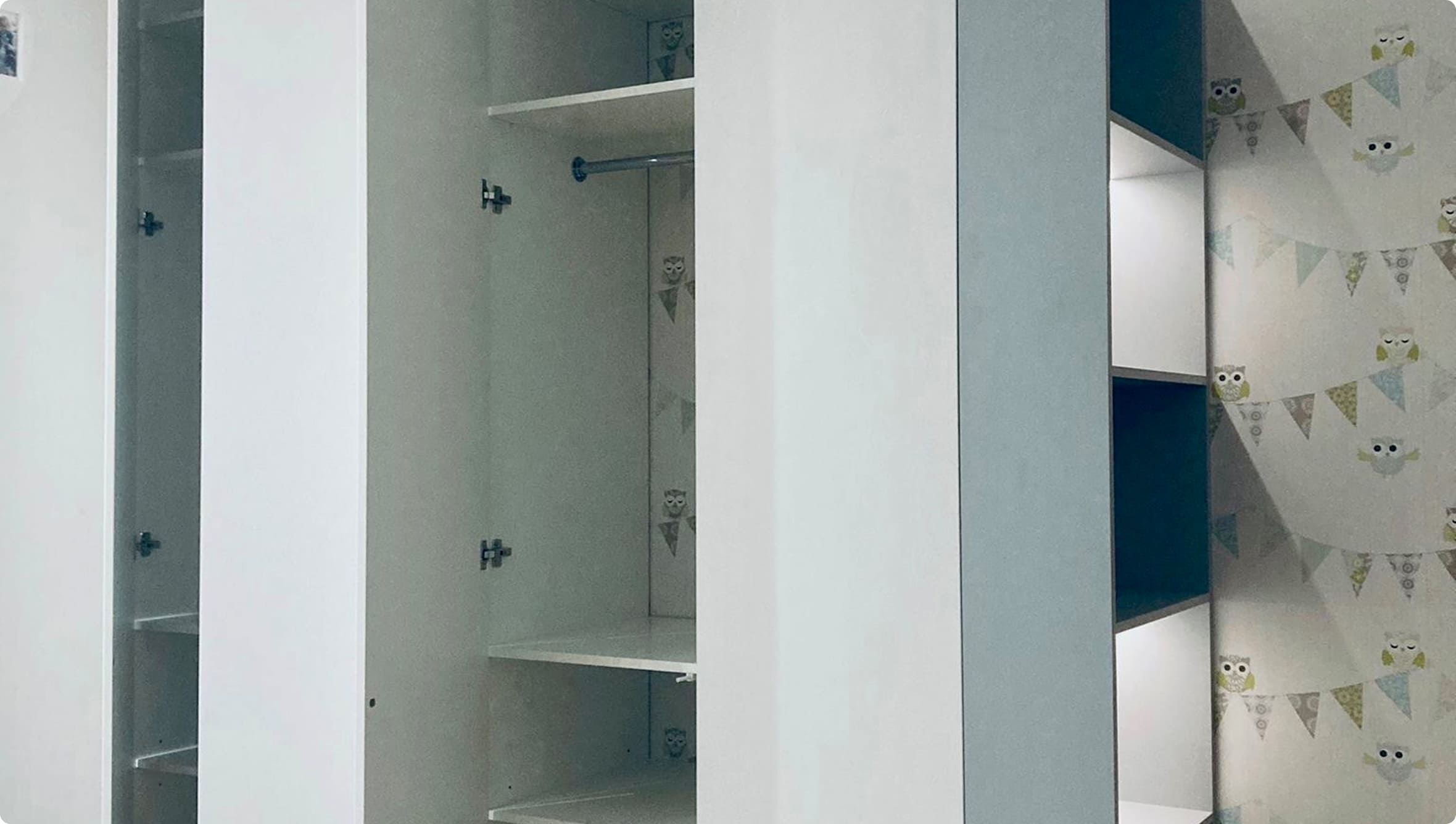 {{ images.CqwBAwpIzO.alt }}