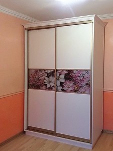 MDF iebūvēts skapis